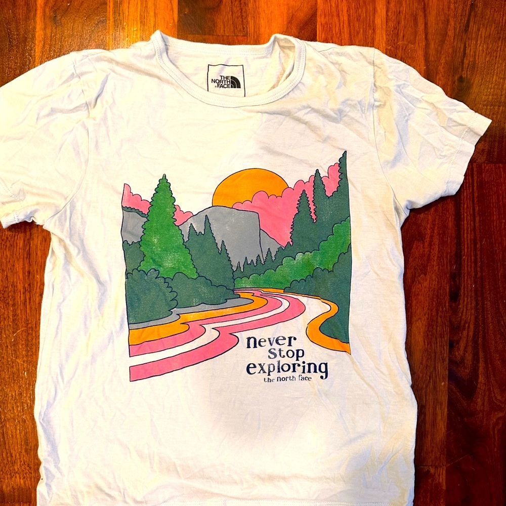 North Face tee